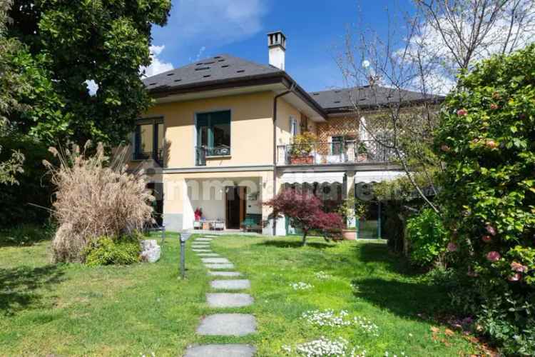 Villa unifamiliare via Felice Cavallotti 32, Intra, Verbania