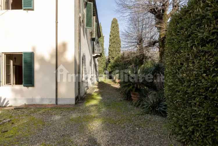 Villa unifamiliare via di Moriano, La Maulina - Morianese, Lucca