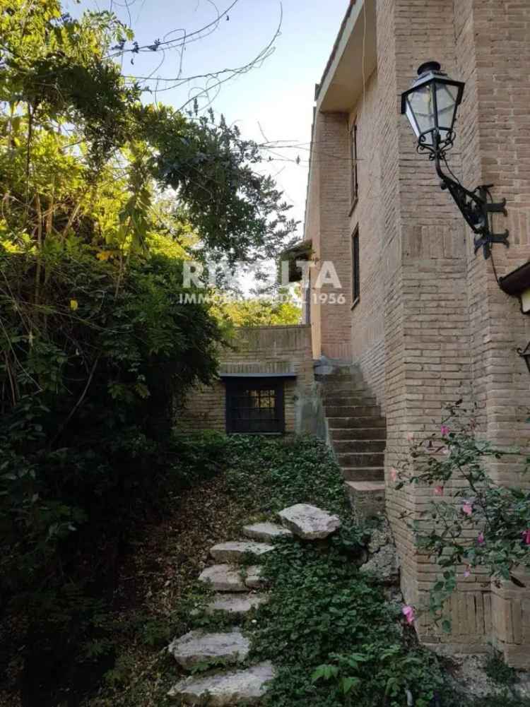 Villa unifamiliare largo dell'Olgiata, Olgiata, Roma