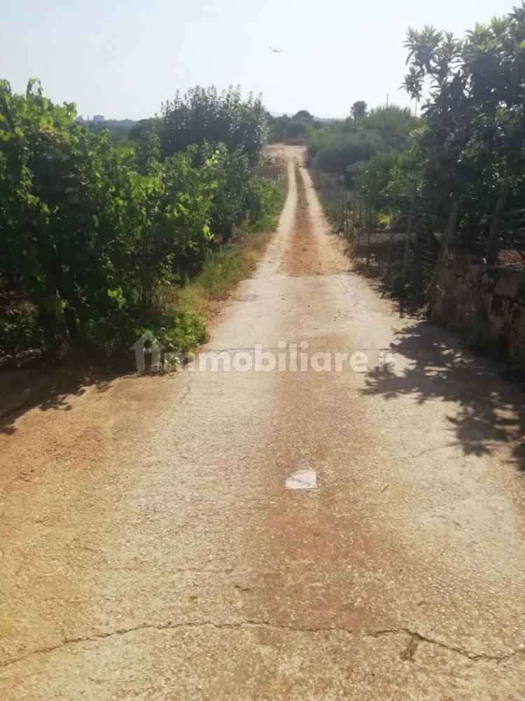 Villa unifamiliare Contrada Cannitello, Santa Margherita di Belice