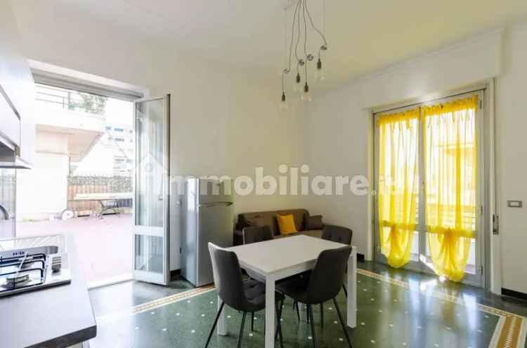 Bilocale Foce Genova - 65 mq con Terrazzo 40 mq