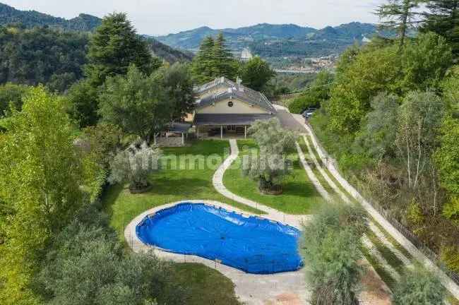 Villa unifamiliare, ottimo stato, 1180 m², Centro, Sasso Marconi