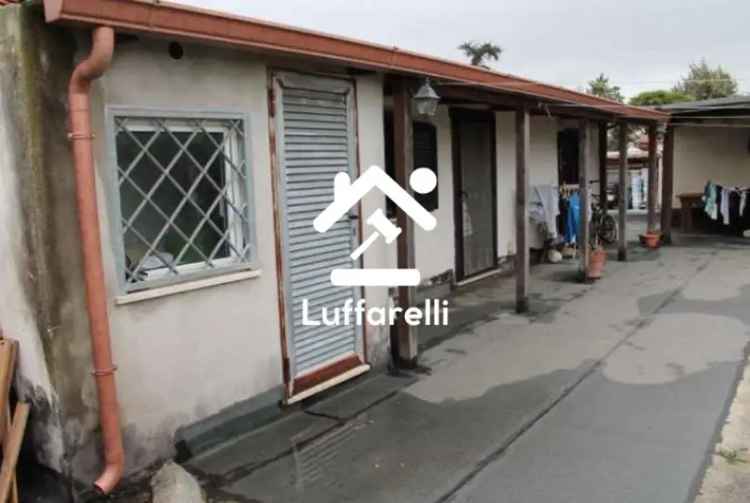 Villa all'asta via delle Viole 9, Aprilia