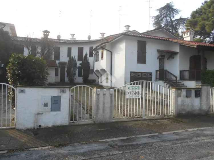 Villa a schiera in vendita