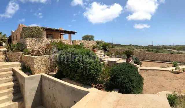 Villa unifamiliare Strada di Ponente, Lampedusa, Lampedusa e Linosa