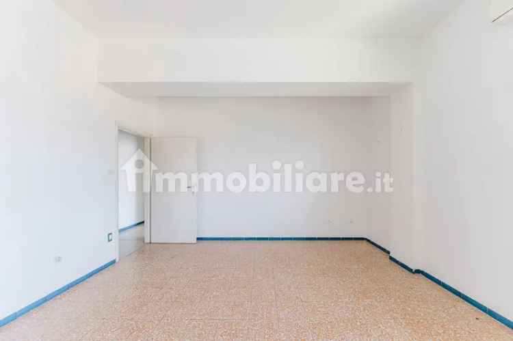 Bilocale viale Adua, Pistoia Ovest, Pistoia