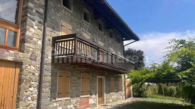 Villa unifamiliare via Carpene, 10, Pedavena