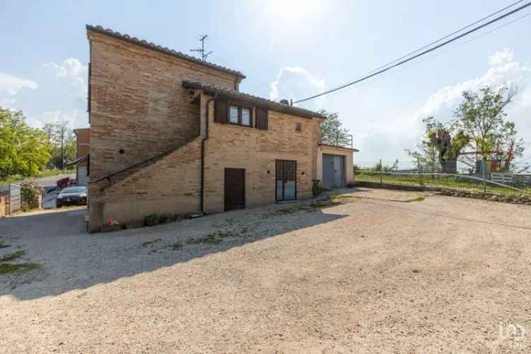 Vendita casa 5 locali di 164 m² in Urbisaglia (62010) - 96566 - iad