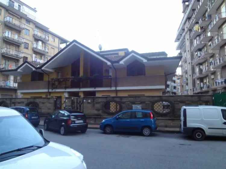 Villa in Via gugliemo, Avellino, 6 locali, 4 bagni, garage, 240 m²