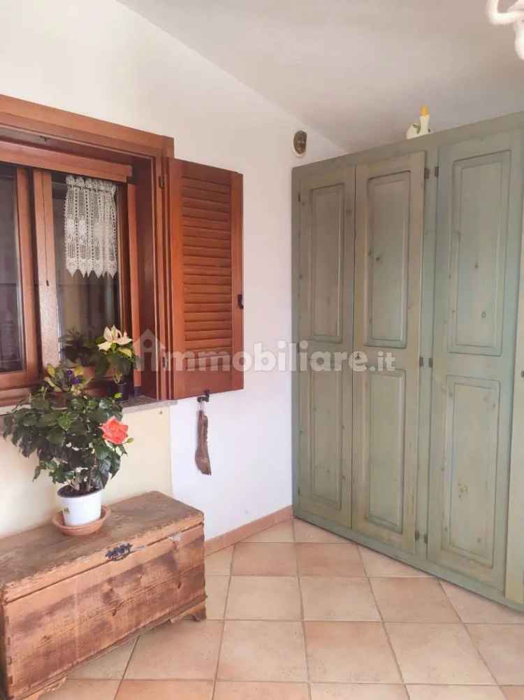 Appartamento in villa, ottimo stato, 108 m², Sos Alinos, Orosei