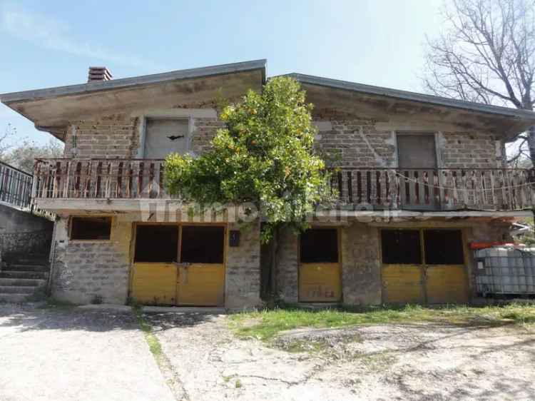 Villa unifamiliare via Monte San Marino, Alatri