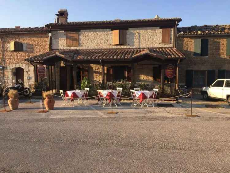 Terratetto unifamiliare piazzale della Rocca, Frontone