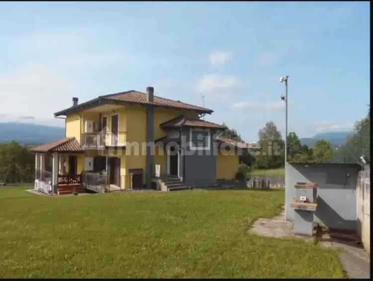 Villa unifamiliare Contrada Ceracalla, Castelluccio Inferiore