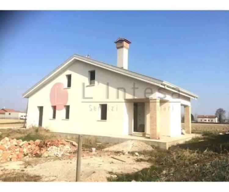 Villa in VIA PORTO INFERIORE, Brugine, 6 locali, 3 bagni, garage