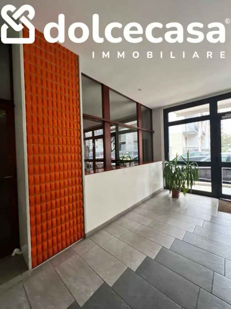 Bilocale Pace 7, Centro, San Donato Milanese