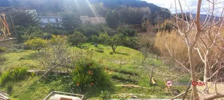 Villa in Gesso, Messina, 3 locali, 1 bagno, posto auto, 90 m²