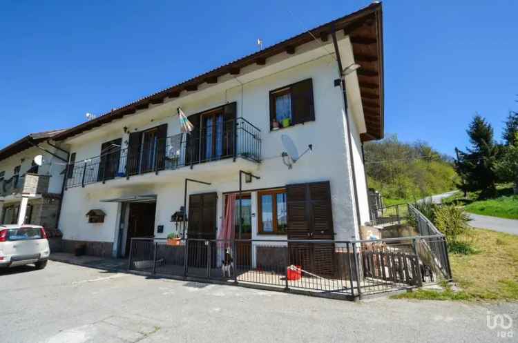 Vendita casa 7 locali di 140 m² in Dego (17058) - 117425 - iad