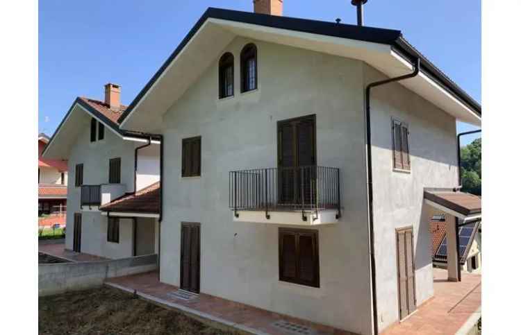 Villa in vendita a Castiglione Torinese