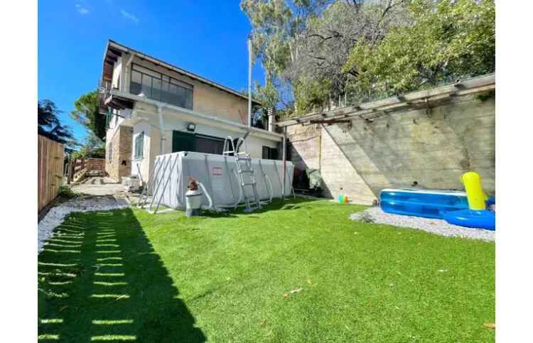 Casa indipendente in vendita a Sanremo