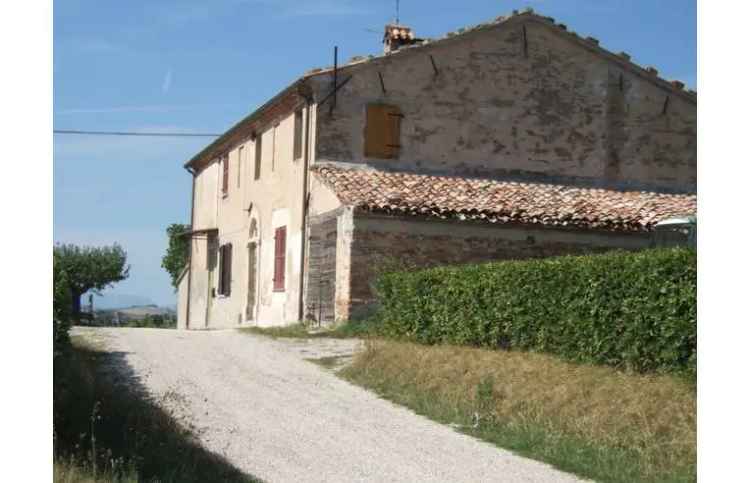 Rustico/Casale in vendita a San Costanzo, Strada Mondolfo 34