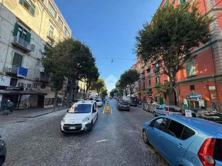 Appartamento via Giuseppe Antonio Pasquale 44, Tribunali, Napoli