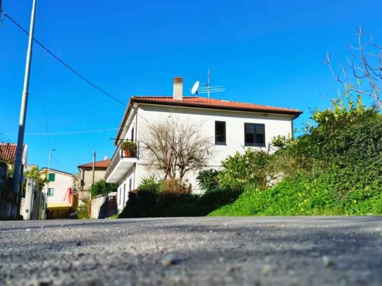 Villa in Via Capo di Fiume, Capaccio Paestum, 1 bagno, posto auto