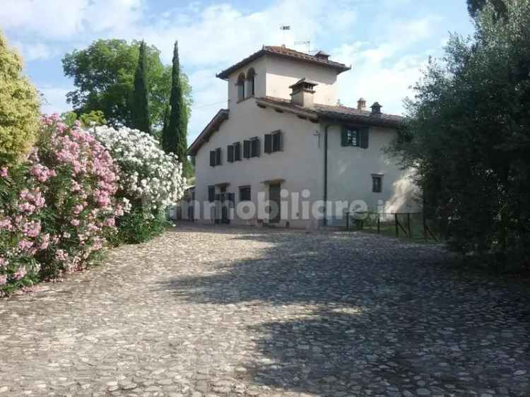 Appartamento in villa via Mucciana, San Casciano in Val di Pesa