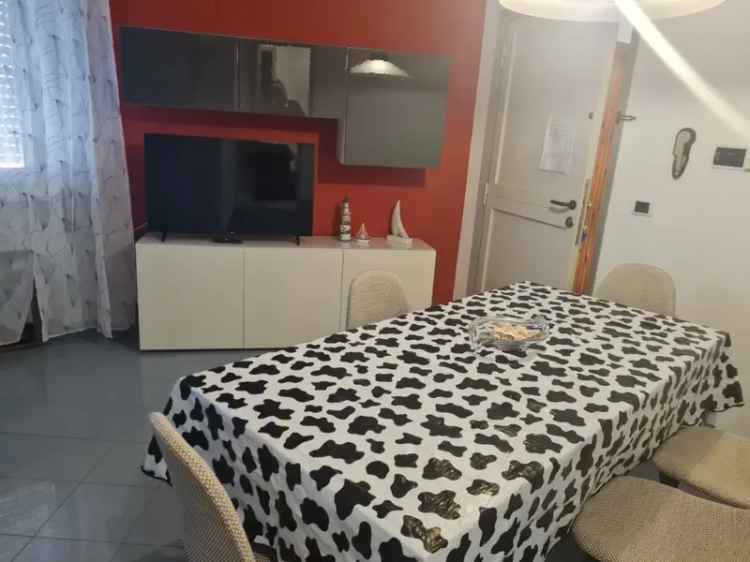 Appartamento 5 Locali Camaiore 80mq 2 Bagni Terrazzo