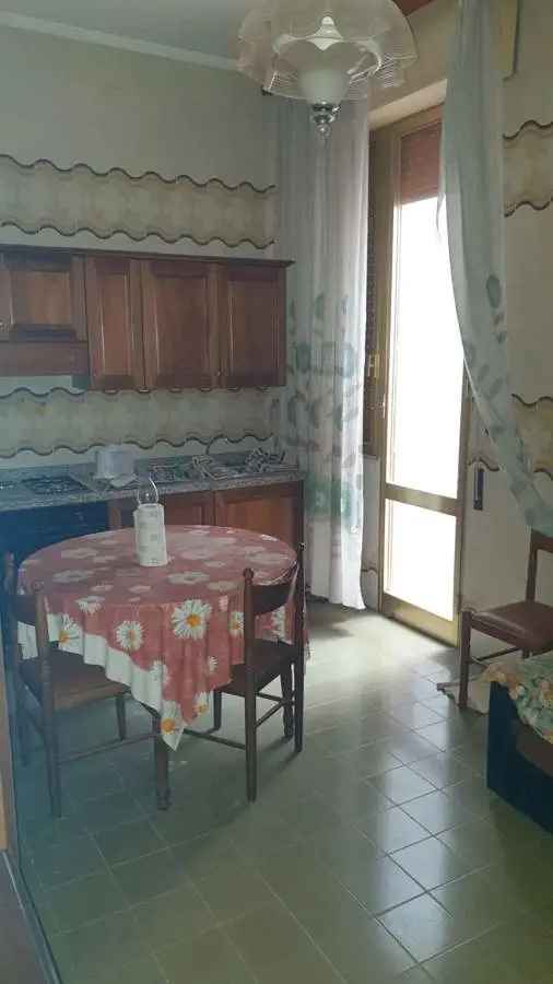 Casa Indipendente in Via Umberto , 1, Canicattini Bagni (SR)