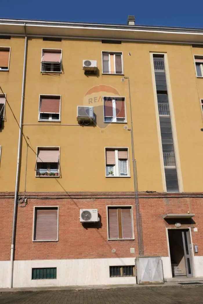 Trilocale viale Primo Maggio 23/B, Centro, Fidenza