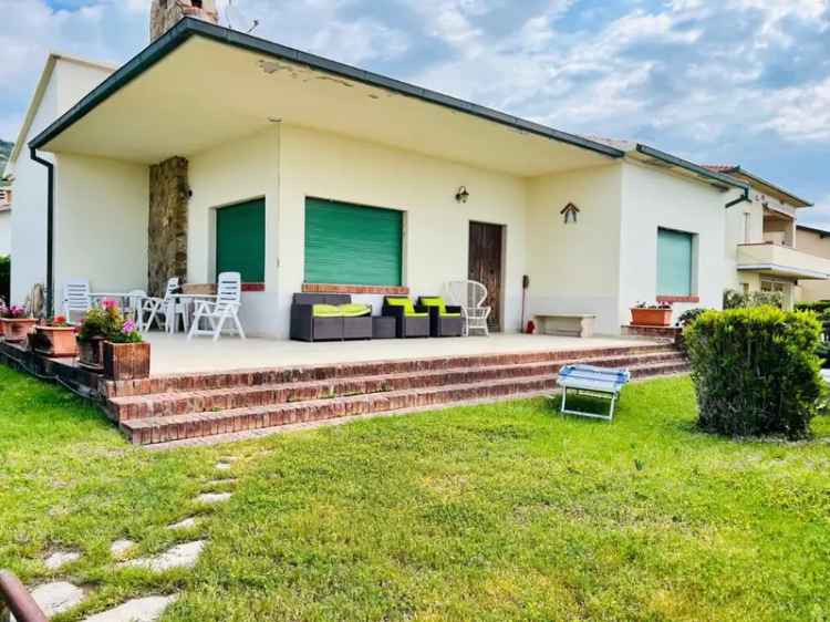 Villa in Via Roma, Castiglione della Pescaia, 5 locali, 2 bagni