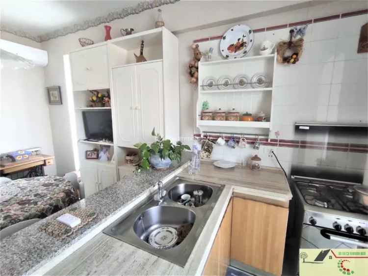 Appartamento in Via gioeni, Agrigento, 7 locali, 2 bagni, 120 m²