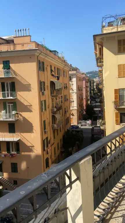 Appartamento in Via nizza, Genova, 7 locali, 2 bagni, 130 m², 2° piano