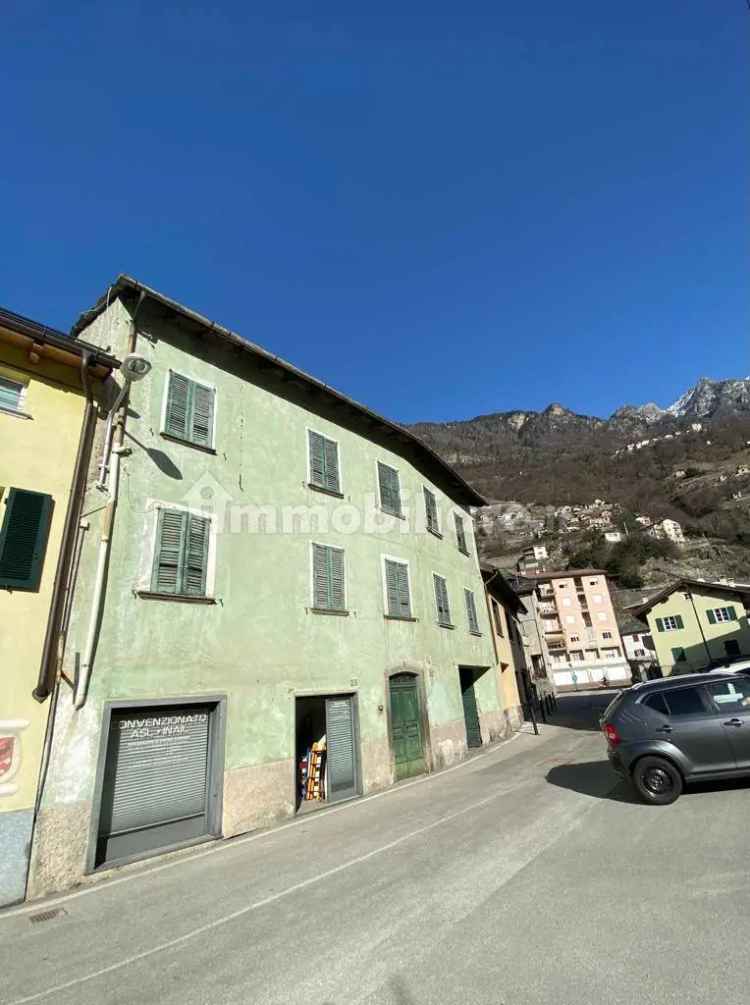 Terratetto unifamiliare via della Cereria, Centro, Chiavenna