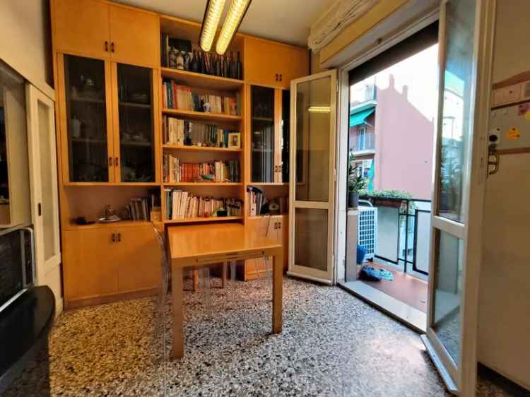 Appartamento in Via Francesco Arcangeli , 5, Bologna (BO)