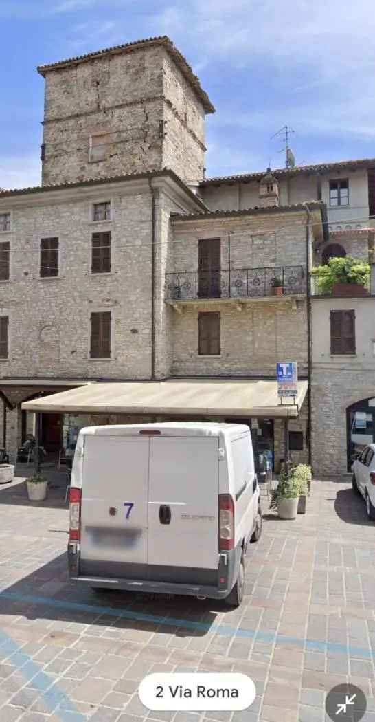 Trilocale piazza Martiri della Libertà 14, Nibbiano, Alta Val Tidone