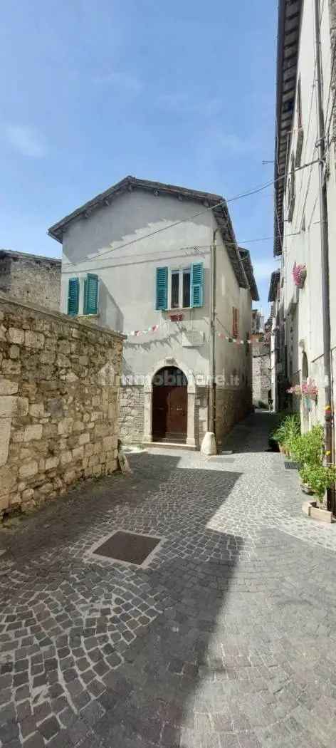 Terratetto unifamiliare rua del Broccato, Ascoli Piceno