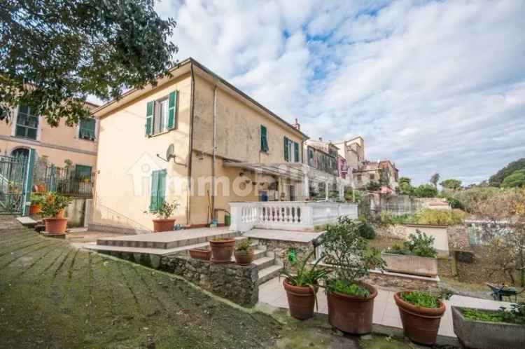 Appartamento via Gattoronchieri, Pugliola, Solaro, Lerici