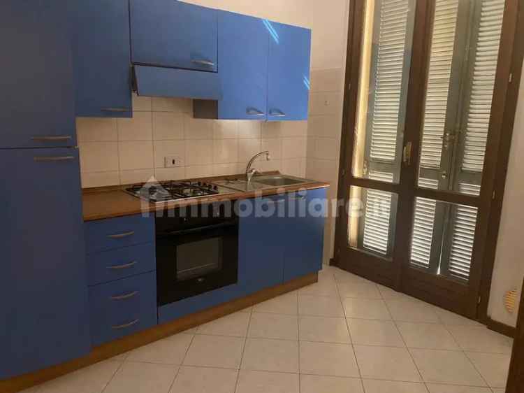 Bilocale viale Piacenza, 3, Braila, Stazione, Lodi