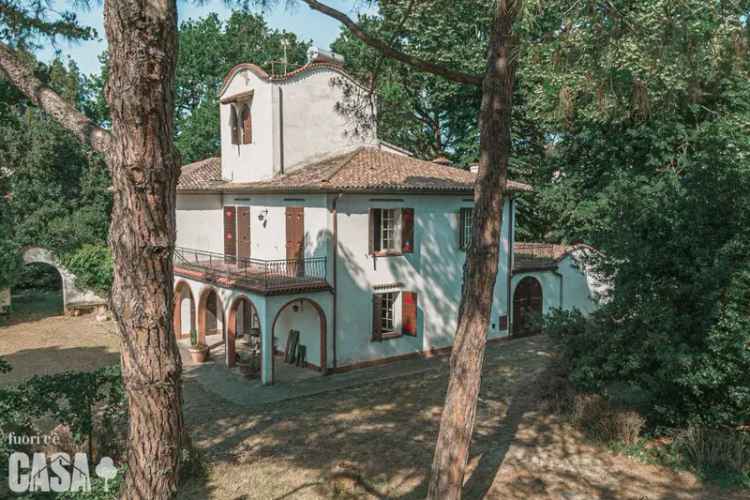 Villa unifamiliare viale della Repubblica 24, Centro, Meldola