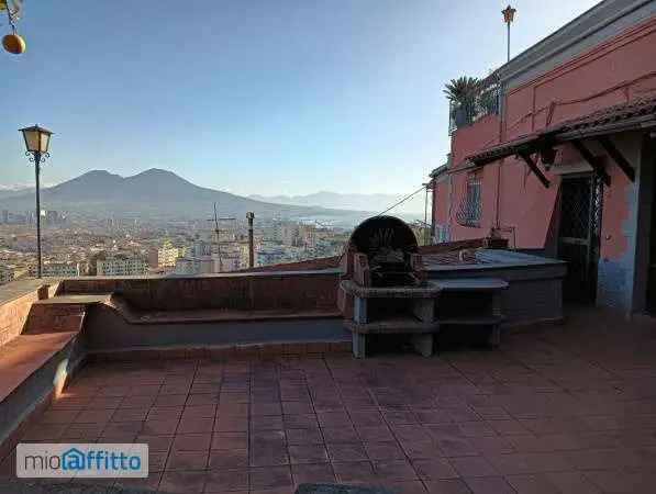 Villa In Affitto in Napoli, Campania