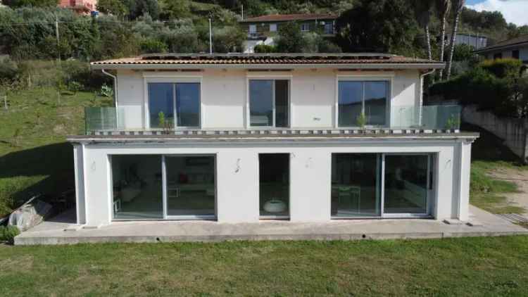 Villa o Villetta in vendita a Agropoli, Via Iscalonga 121