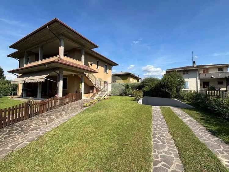 Villa bifamiliare vicolo Emilio Alessandrini 9, Salionze, Valeggio sul Mincio