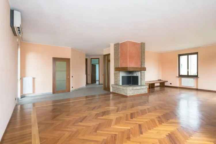 Villa in Via Bergamo 63, Bellusco, 6 locali, 3 bagni, giardino privato