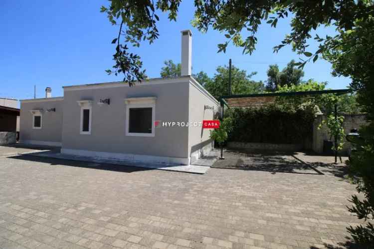 Villa in Via Saliscendi, Martina Franca, 3 locali, 1 bagno, posto auto