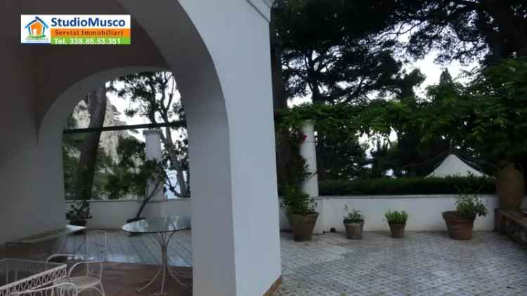 Villa in Via Mulo, Capri, 4 locali, 4 bagni, giardino privato, 250 m²