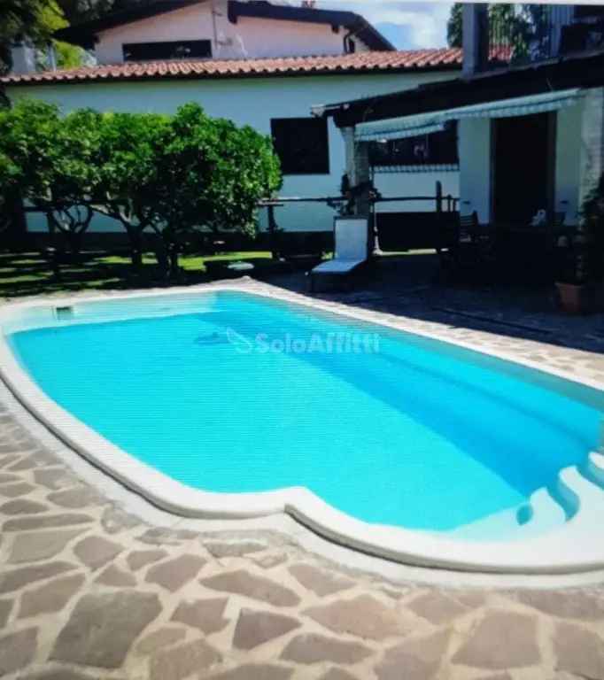 Villa in Via dei Castani, Anzio, 4 locali, 2 bagni, giardino privato