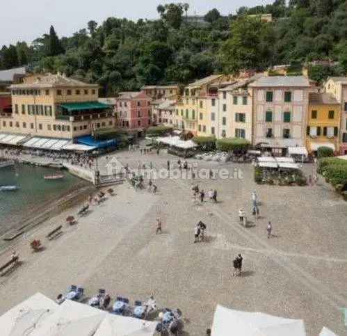 Trilocale piazza Martiri Dell'Olivetta 1, Portofino