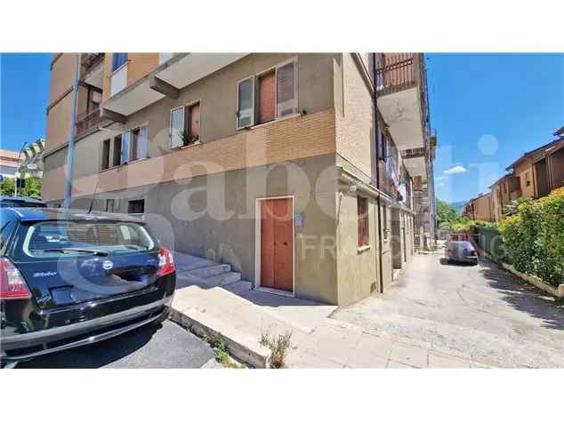 Appartamento in Via Giovanni Xxiii, 58, Isernia (IS)