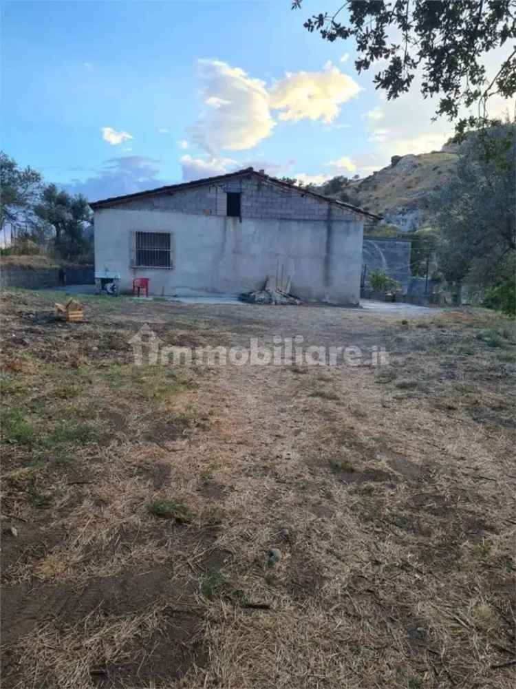 Villa unifamiliare, da ristrutturare, 240 m², Marina di Gioiosa Ionica